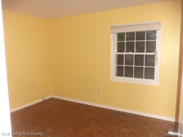 33657 Garfield Road Fraser, MI 48026 - Photo 2 of 13
