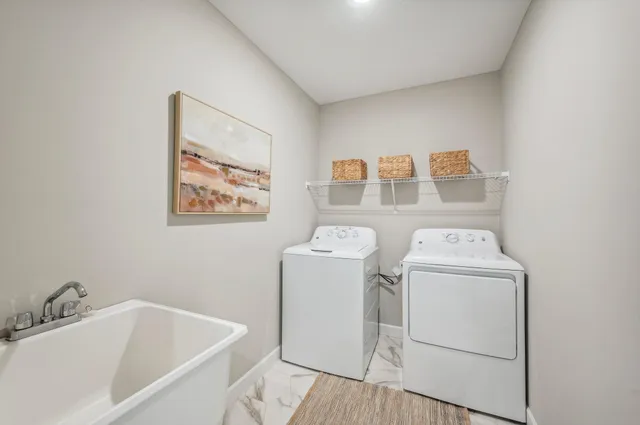 $450,000 | 747 Blackbird Circle, Delano, MN 55328