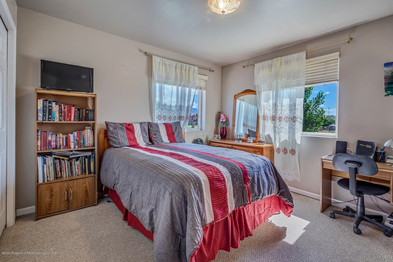 783 West 24th Street Rifle, CO 81650 - Photo 9 of 17 09_783_W_24th_Street009_mls