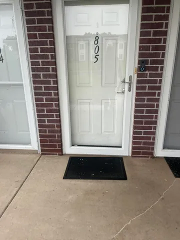 $215,000 | 2775 11th Place, Unit 805, Kenosha, WI 53140