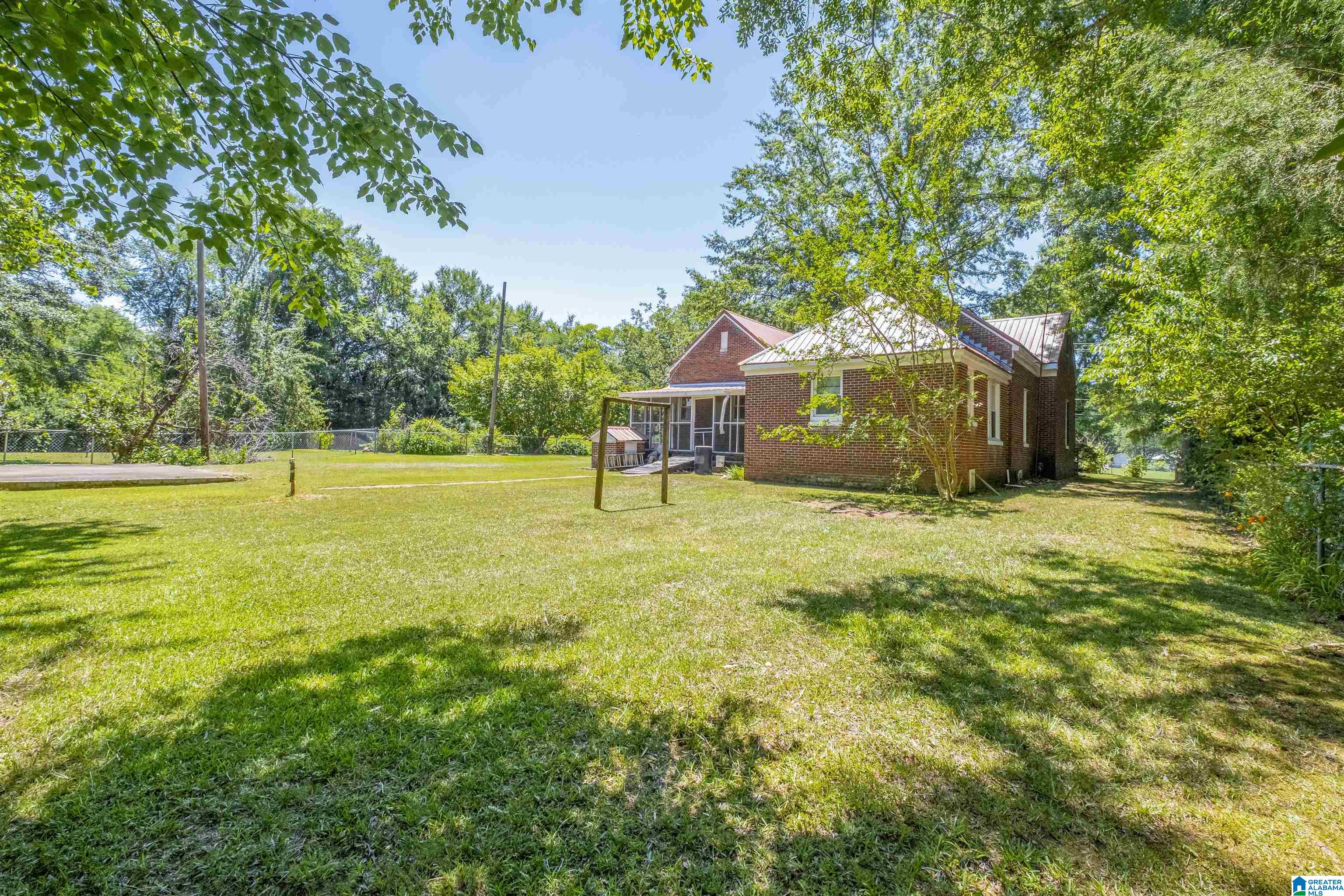 503 Alexandria Road Weaver, AL 36277 - Photo 7 of 28