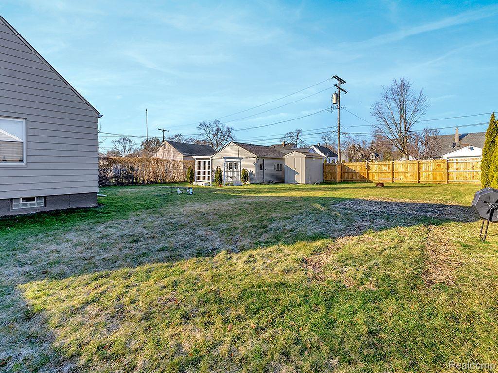 3230 Harding Street Dearborn, MI 48124 - Photo 20 of 37 Gallery Image 20