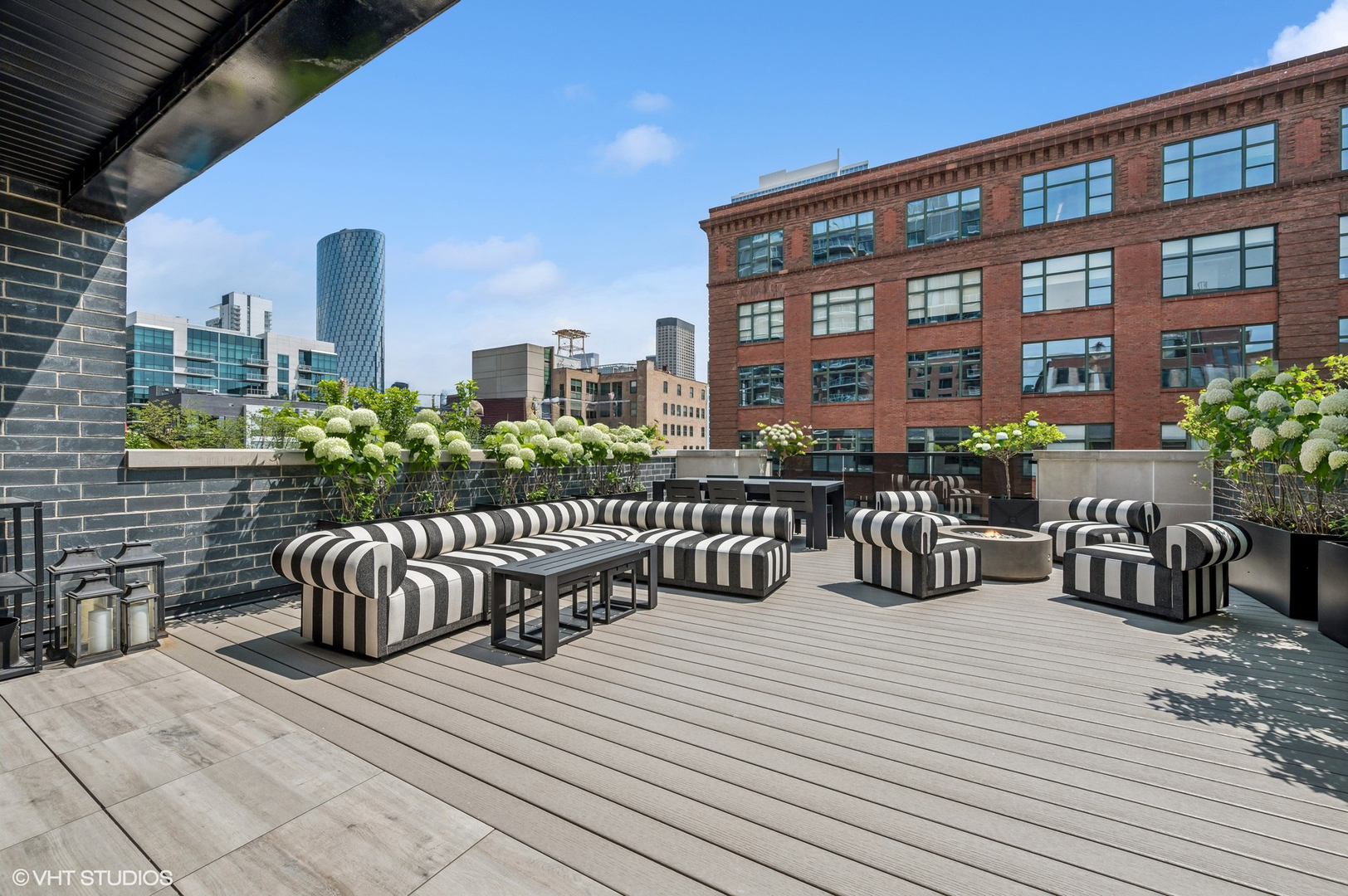 226 South Green Street, Unit 4N Chicago, IL 60607 - Photo 16 of 35