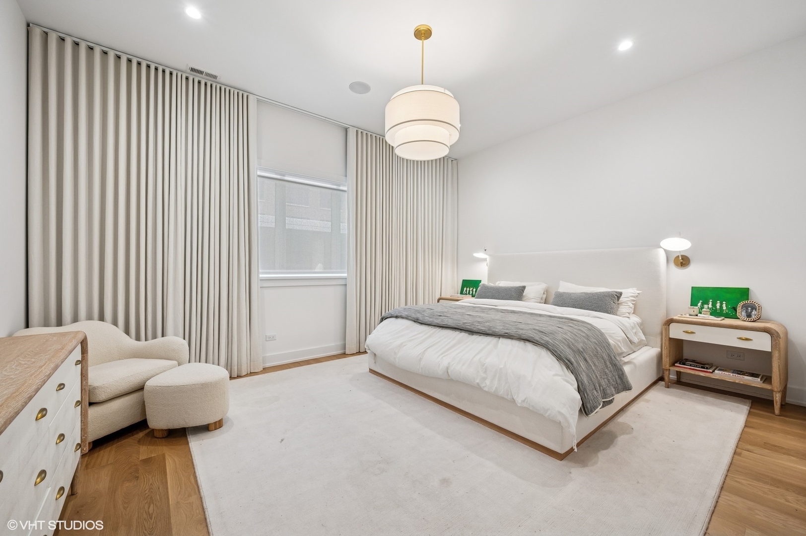 226 South Green Street, Unit 4N Chicago, IL 60607 - Photo 20 of 35