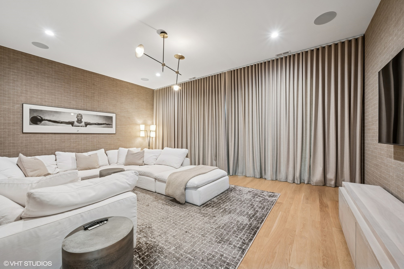 226 South Green Street, Unit 4N Chicago, IL 60607 - Photo 32 of 35