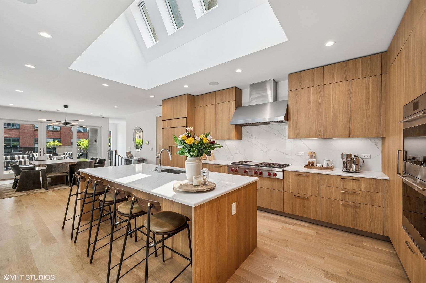 226 South Green Street, Unit 4N Chicago, IL 60607 - Photo 10 of 35