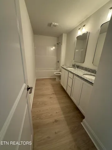 $375,000 | 1736 Bennett Vlg Drive, Maryville, TN 37804