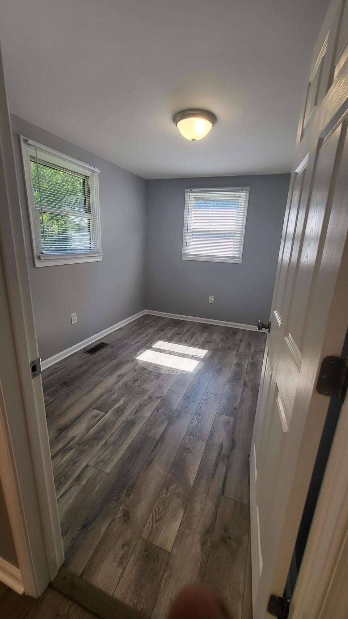 7588 Venable Road Kents Store, VA 23084 - Photo 23 of 38 a view of livingroom with window