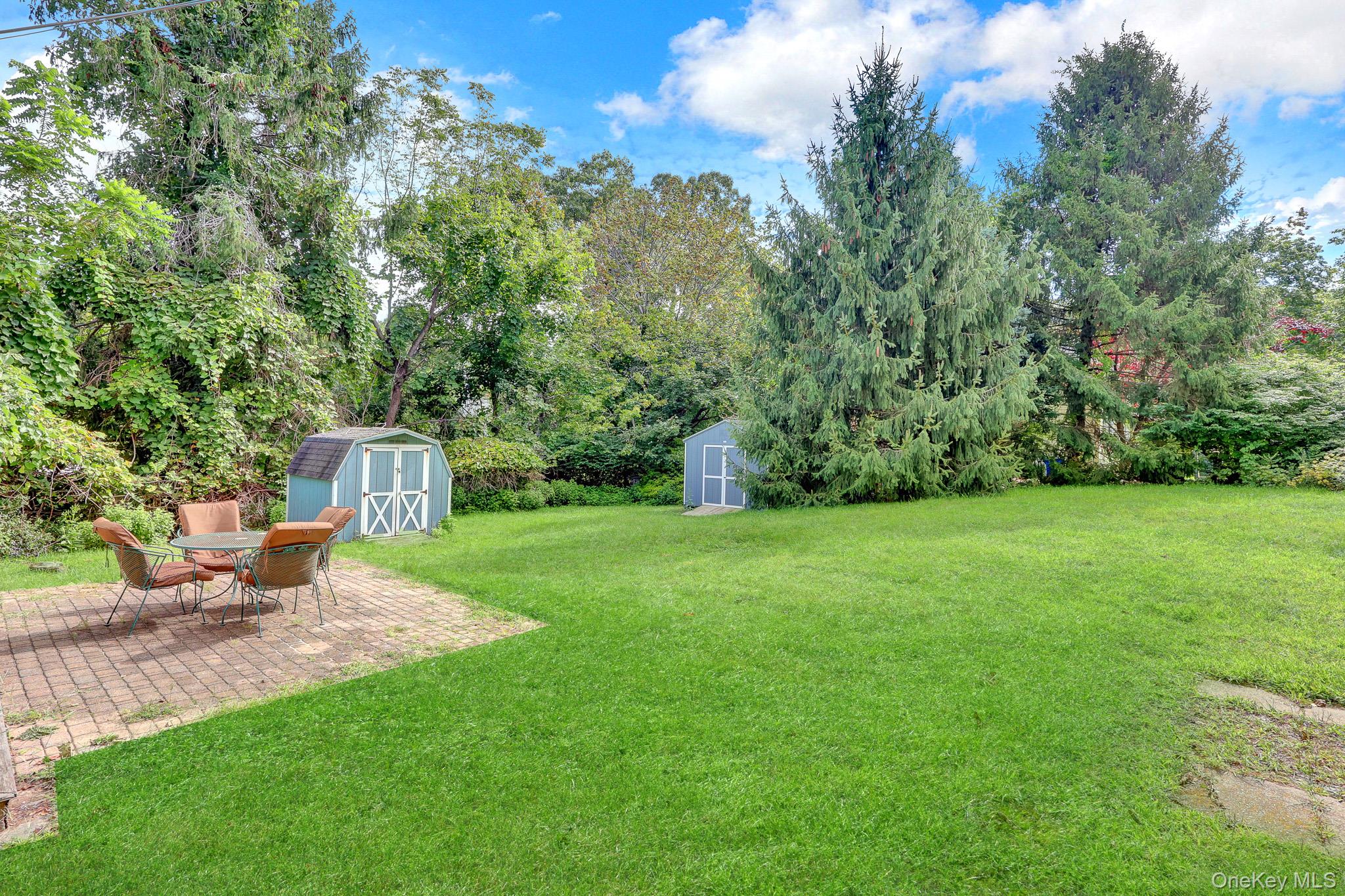 130 Hawthorne Road Rocky Point, NY 11778 - Photo 15 of 17 Gallery Image 15