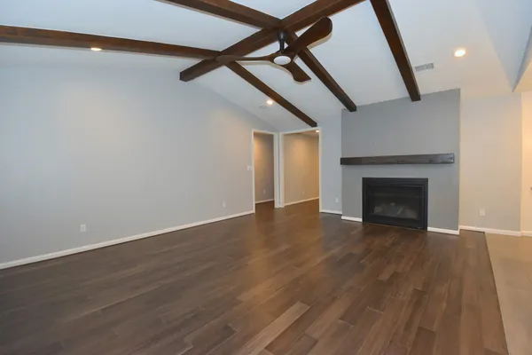 $3,500 | 10802 Meadow Lake Lane, Houston, TX 77042