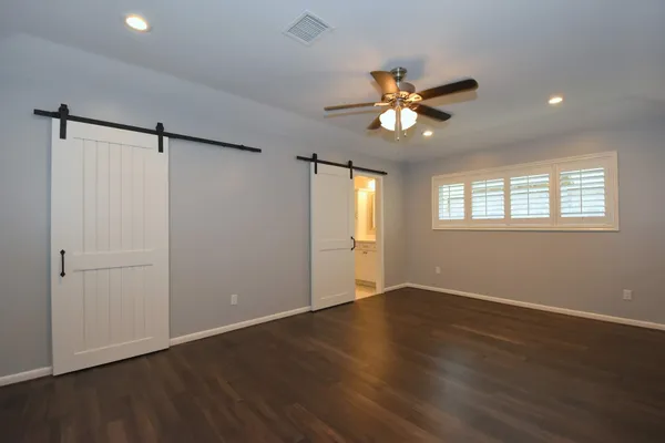 $3,500 | 10802 Meadow Lake Lane, Houston, TX 77042