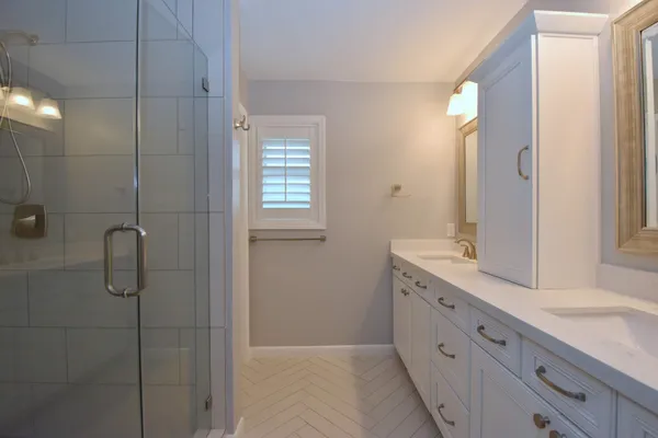 $3,500 | 10802 Meadow Lake Lane, Houston, TX 77042