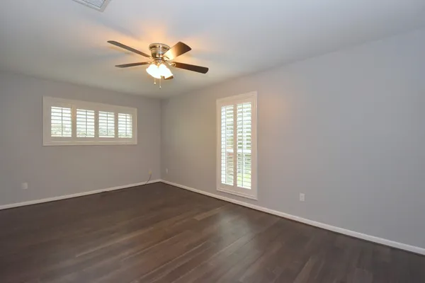 $3,500 | 10802 Meadow Lake Lane, Houston, TX 77042