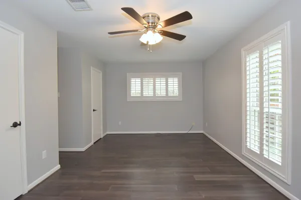 $3,500 | 10802 Meadow Lake Lane, Houston, TX 77042