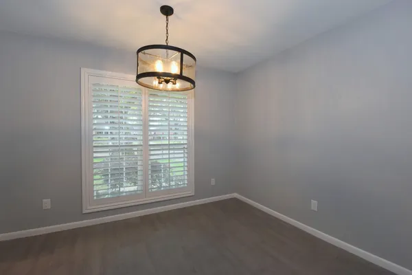 $3,500 | 10802 Meadow Lake Lane, Houston, TX 77042