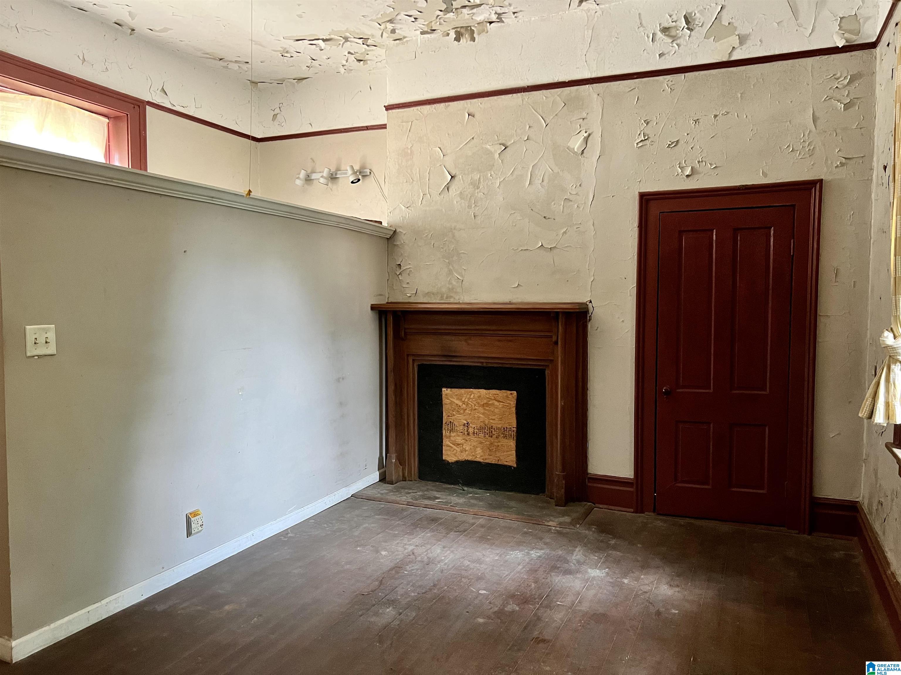 202 Coffee Street Talladega, AL 35160 - Photo 18 of 54
