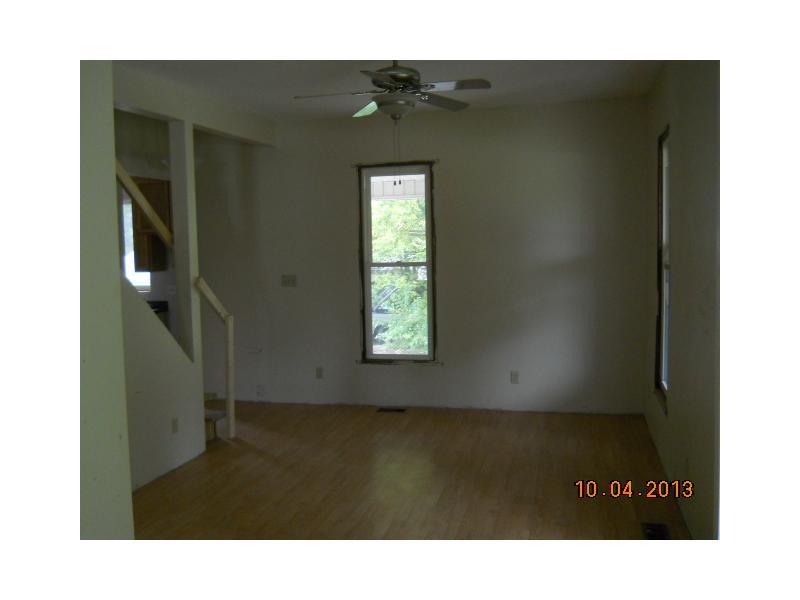3706 East Thompson Road Indianapolis, IN 46237 - Photo 4 of 10 Gallery Image 4