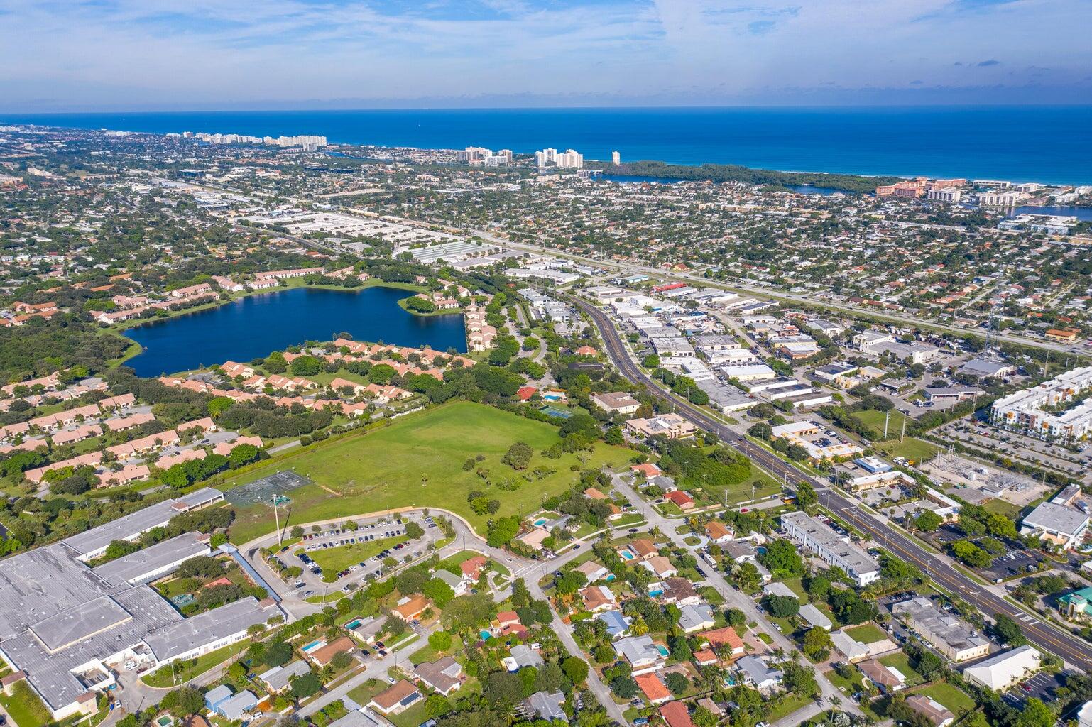 3150 Leewood Terrace, Unit L222 Boca Raton, FL 33431 - Photo 39 of 39 view of a city