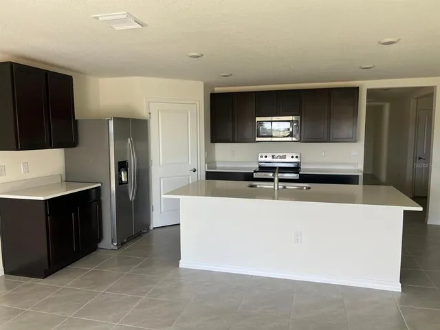 $2,250 | 4714 Southwest 88th Lane, Ocala, FL 34476