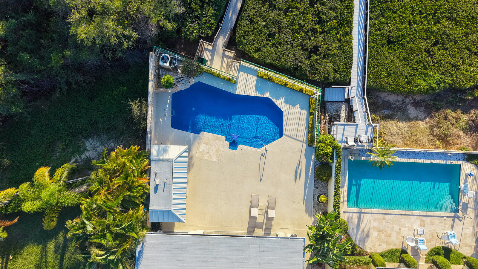352 River Edge Road Jupiter, FL 33477 - Photo 13 of 50 a house view with a garden space