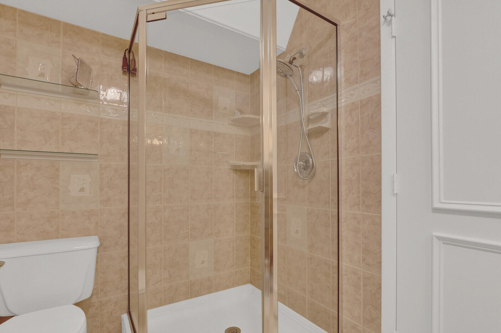 352 River Edge Road Jupiter, FL 33477 - Photo 40 of 50 a bathroom with a shower and toilet