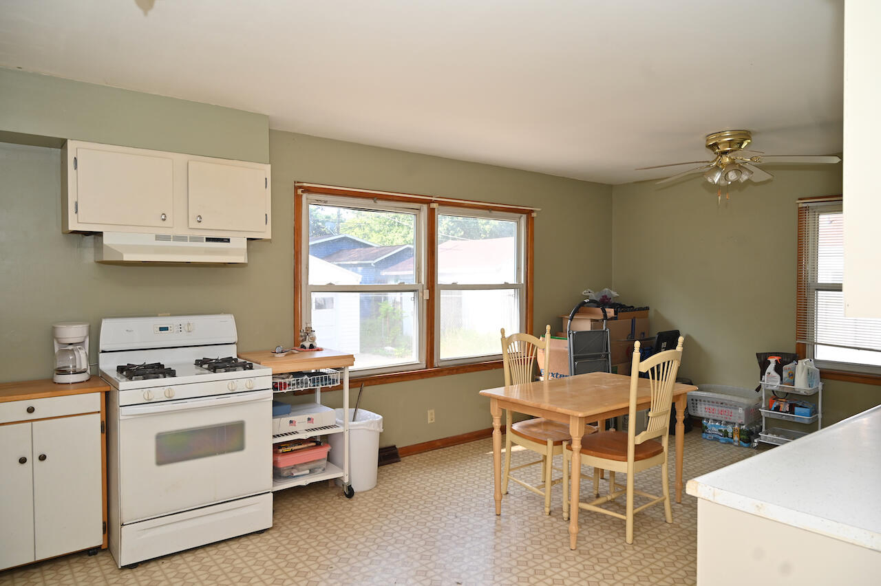 1903 Welnetz Road Michigan City, IN 46360 - Photo 6 of 15 1280x852