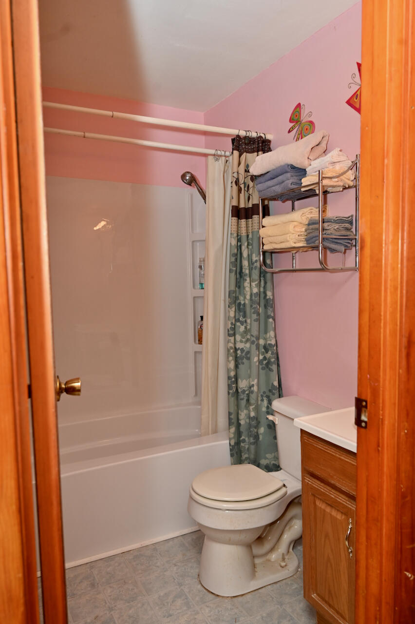 1903 Welnetz Road Michigan City, IN 46360 - Photo 8 of 15 852x1280