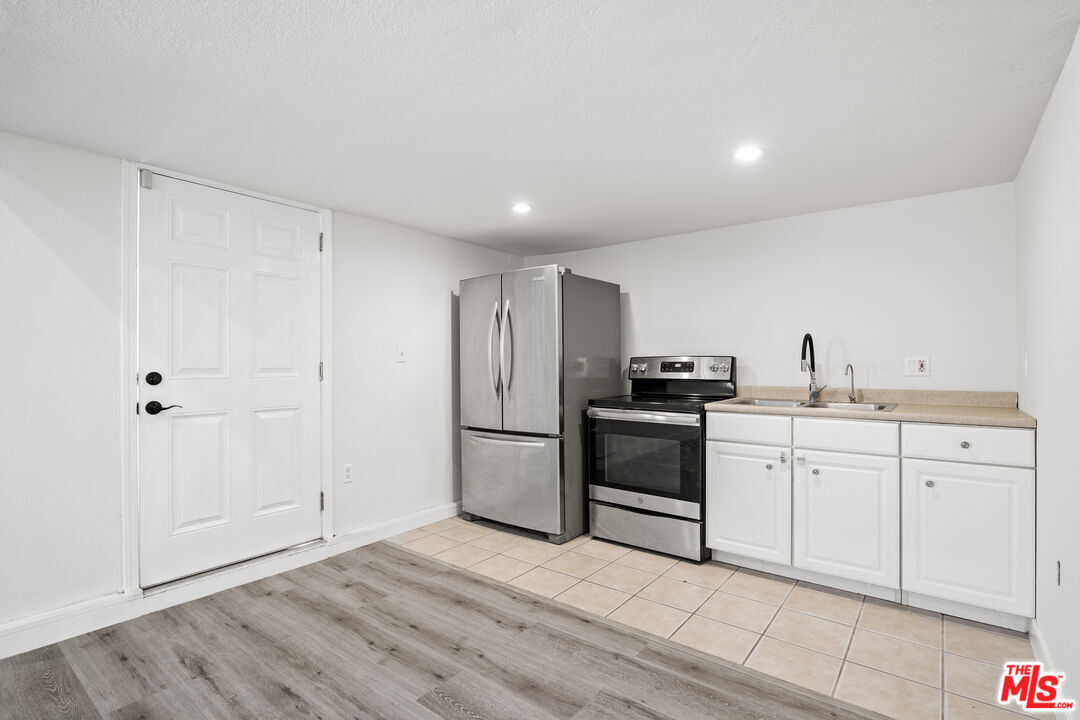 7853 Bothwell Road Reseda, CA 91335 - Photo 46 of 46 Gallery Image 46