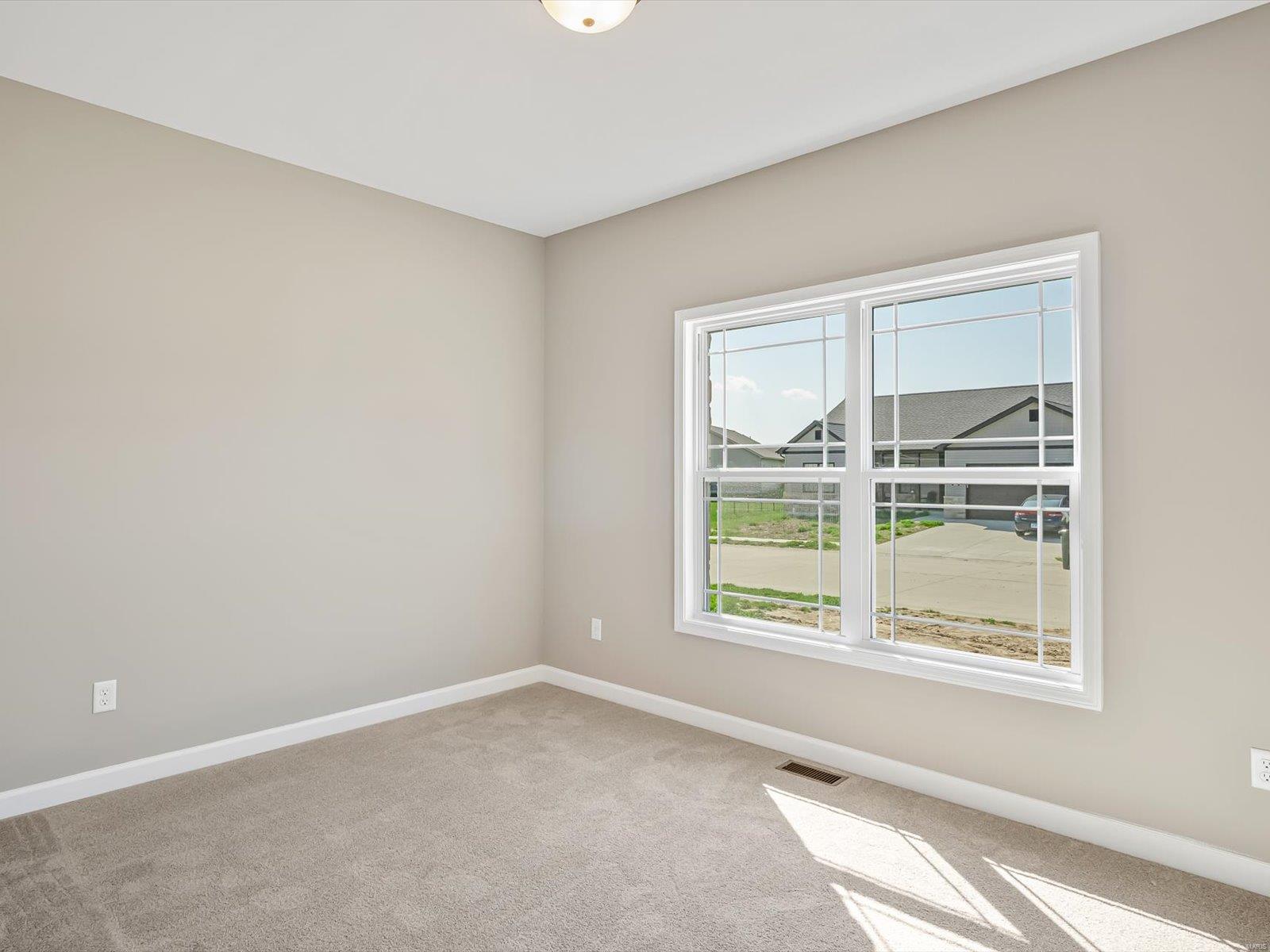 936 Forbs Drive Waterloo, IL 62298 - Photo 8 of 25 Gallery Image 8