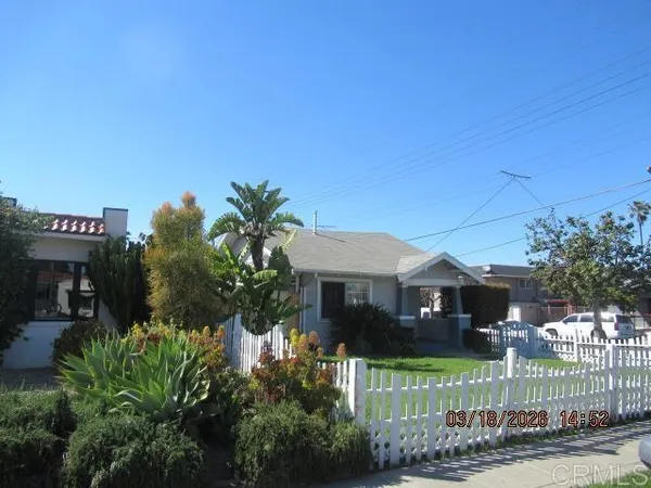 $3,300 | 4494 34th Street, San Diego, CA 92116