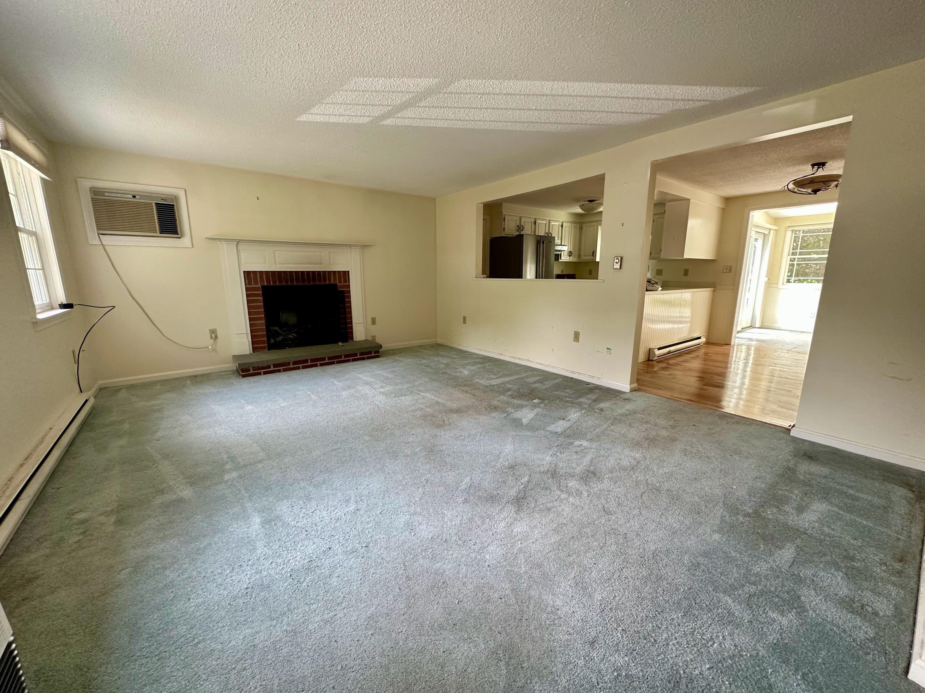197 Flintlock Village Road, Unit 1 Wells, ME 04090 - Photo 3 of 11 Library - 1 of 11