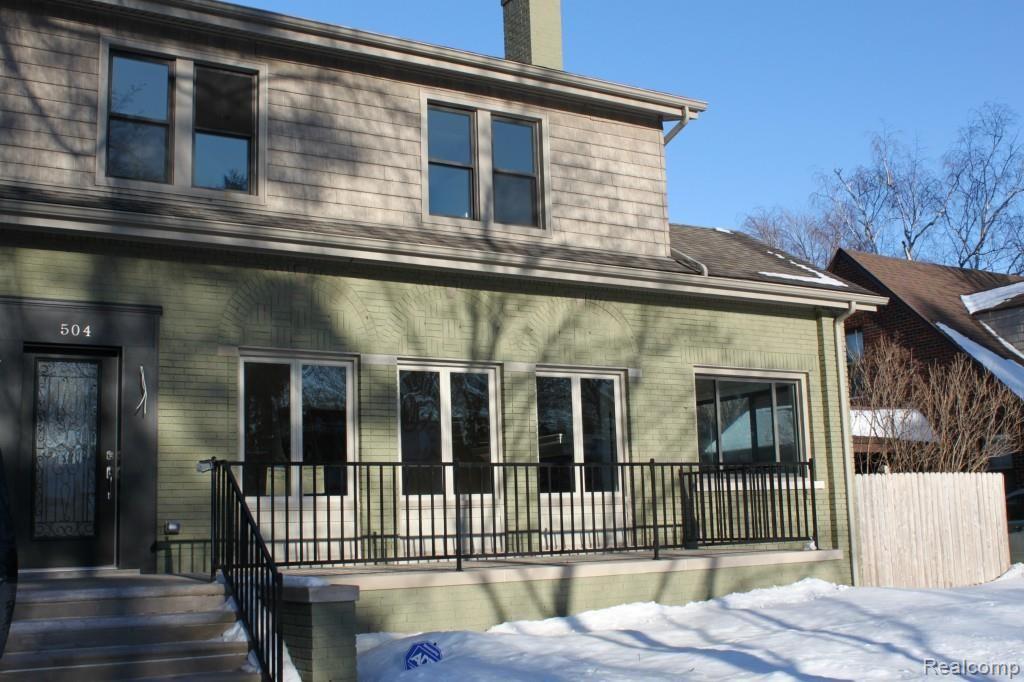 504 Barrington Road Grosse Pointe, MI 48230 - Photo 2 of 45 Front View