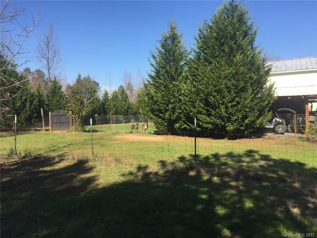 360 Pitts Road Catawba, SC 29704 - Photo 10 of 15