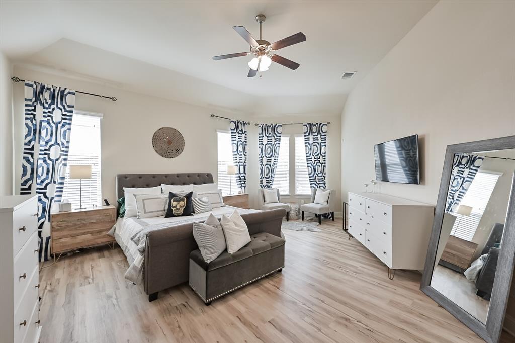 8321 Inverness The Colony, TX 75056 - Photo 18 of 39
