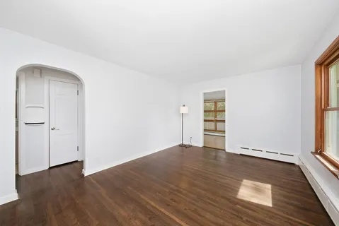 $280,000 | 512 South Calumet Avenue, Aurora, IL 60506