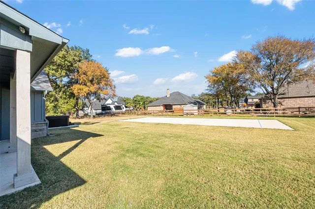$409,000 | 721 Clubview Drive, Mabank, TX 75143
