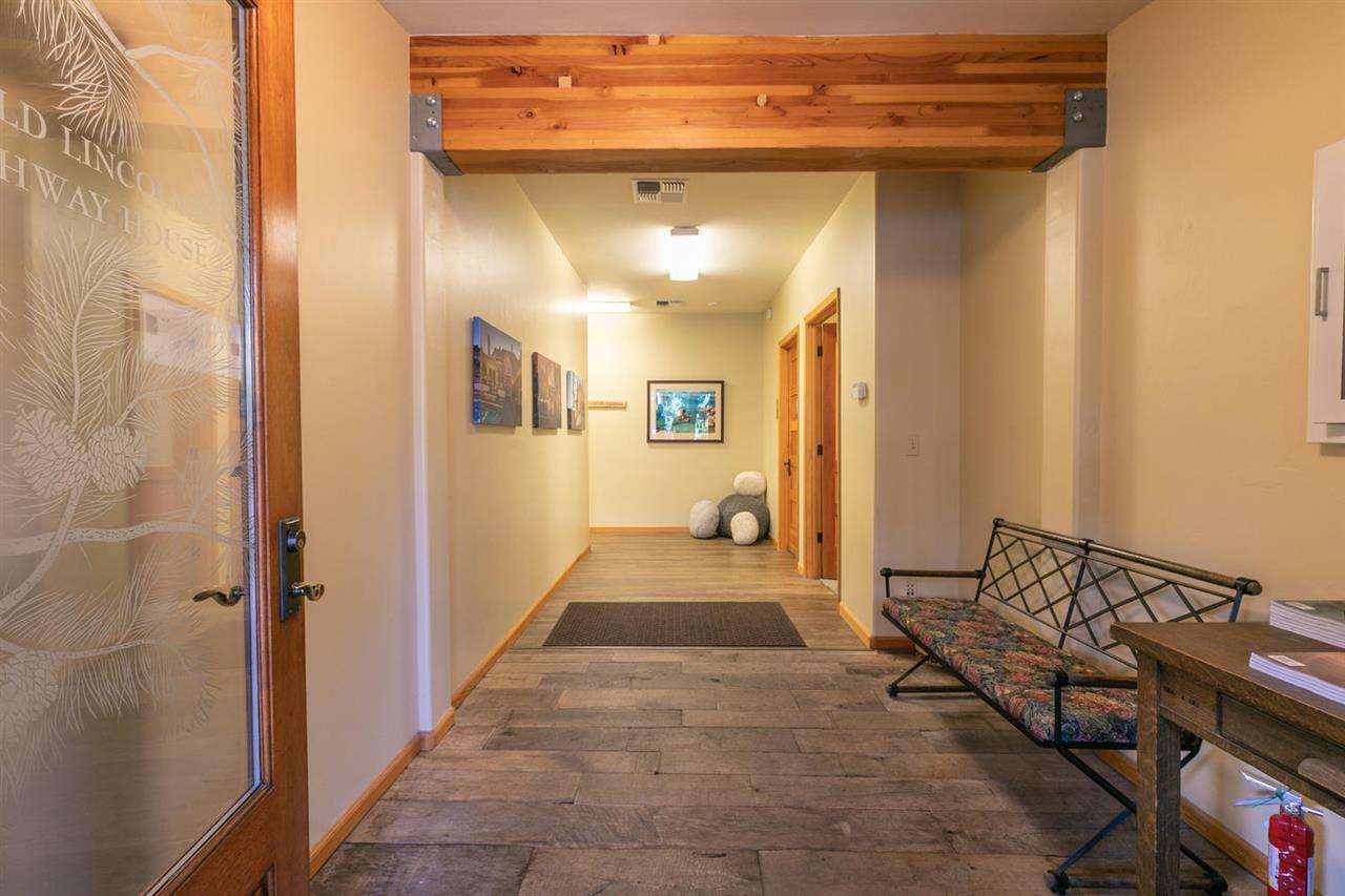 15826 Donner Pass Road Truckee, CA 96161 - Photo 18 of 21 Gallery Image 18