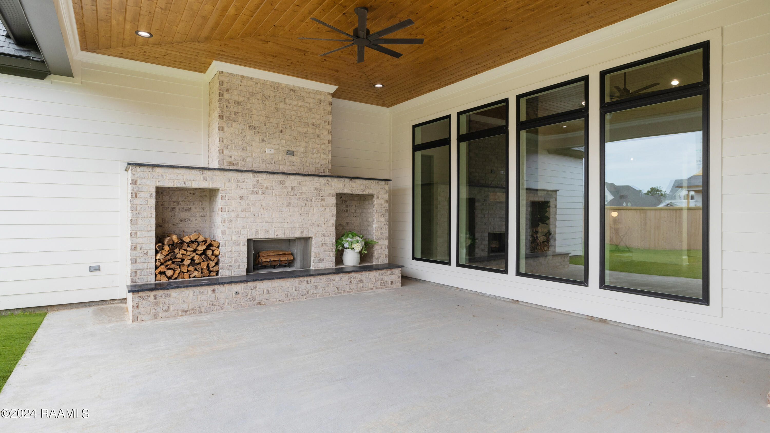 412 Abercrombie Way Broussard, LA 70592 - Photo 37 of 44 412 Abercrombie-36