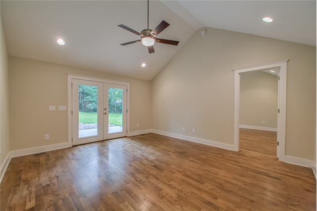 1710 Hanover Road Nashville, TN 37216 - Photo 7 of 20 Huge Bonus Room