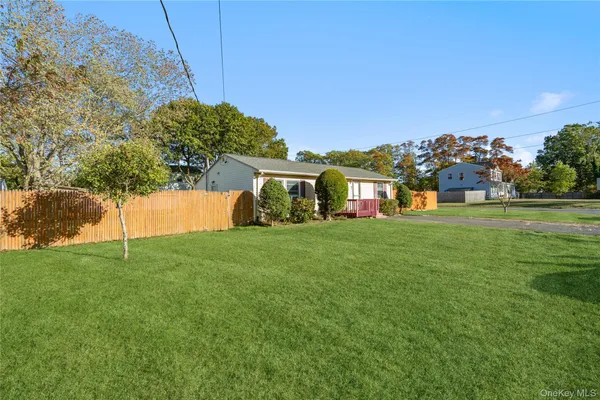 $449,000 | 501 Scherger Avenue, East Patchogue, NY 11772