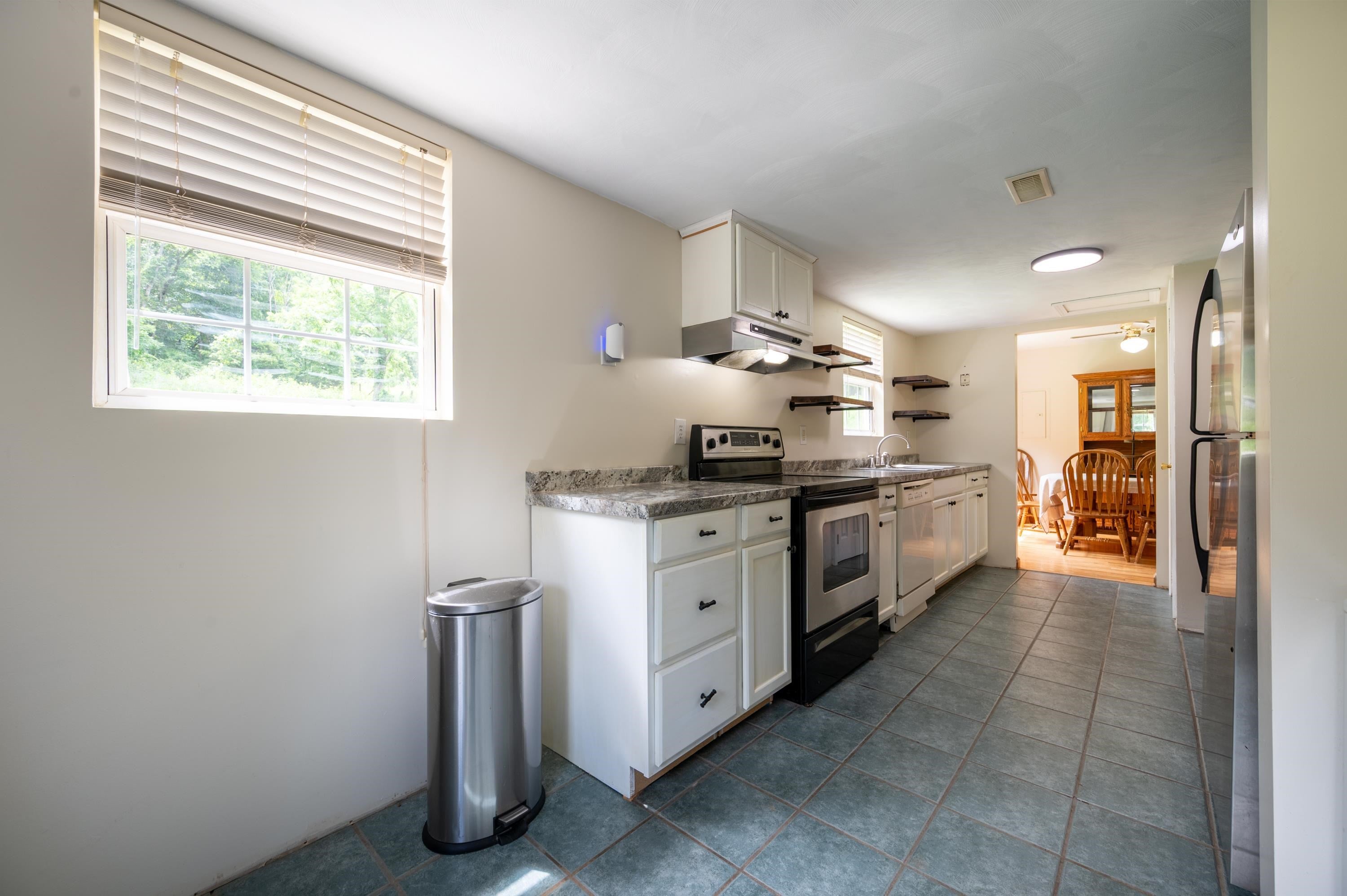 122 Walnut Grove Road Narrows, VA 24124 - Photo 30 of 83 Gallery Image 30
