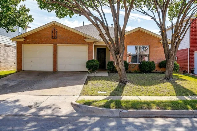 $259,900 | 8304 Horse Whisper Lane, Fort Worth, TX 76131