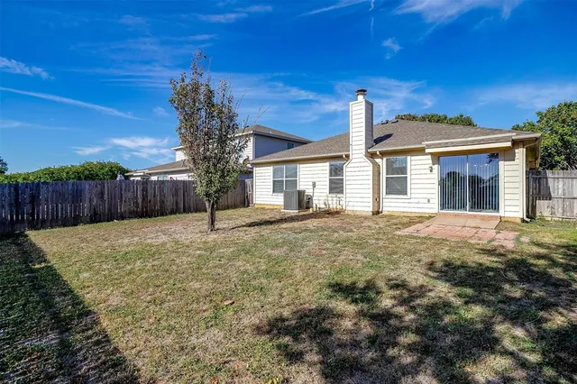 $259,900 | 8304 Horse Whisper Lane, Fort Worth, TX 76131