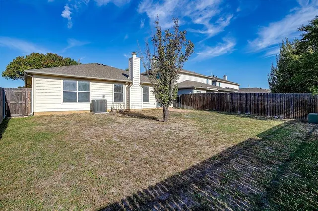 $259,900 | 8304 Horse Whisper Lane, Fort Worth, TX 76131