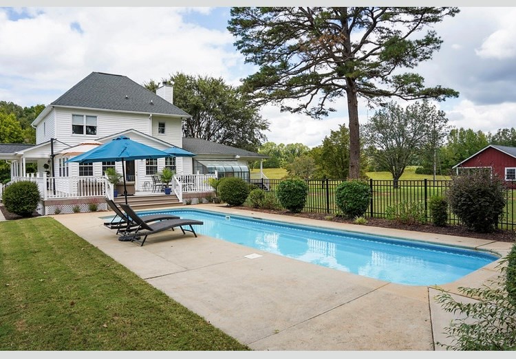 317 Mabrey Road Hodges, SC 29653 - Photo 8 of 55
