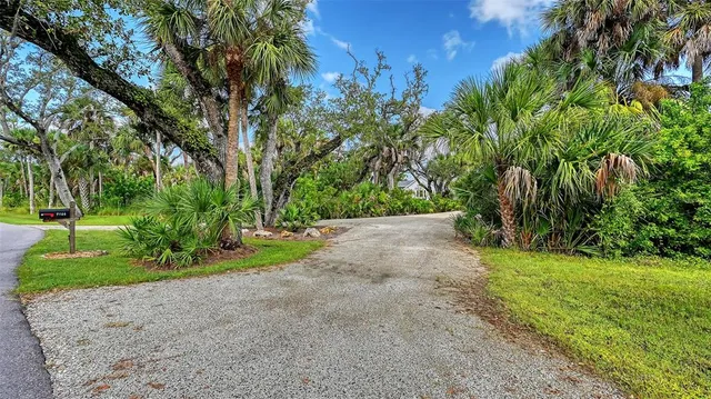 $924,995 | 9144 Spring Valley Road, Englewood, FL 34224