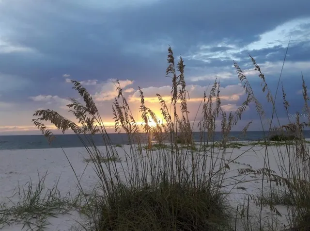 $924,995 | 9144 Spring Valley Road, Englewood, FL 34224