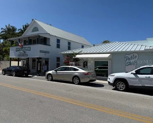 $924,995 | 9144 Spring Valley Road, Englewood, FL 34224