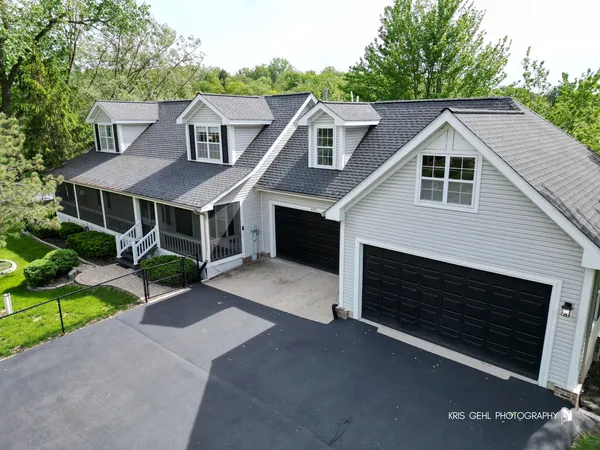 $425,000 | 610 Knollwood Road, Ingleside, IL 60041