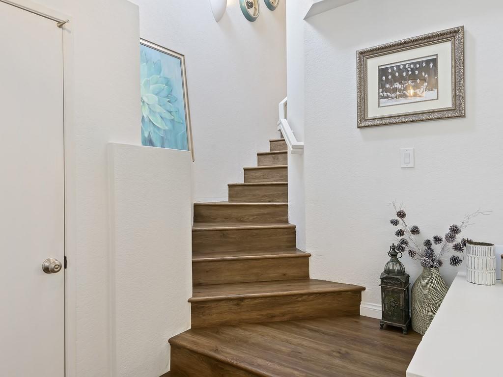 333 Pacific Oaks Road Goleta, CA 93117 - Photo 11 of 26 Stairs